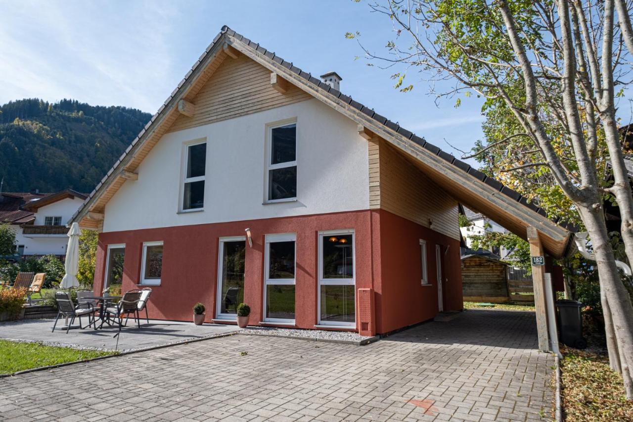 Alprocks Alvaresort Bichlbach Bagian luar foto
