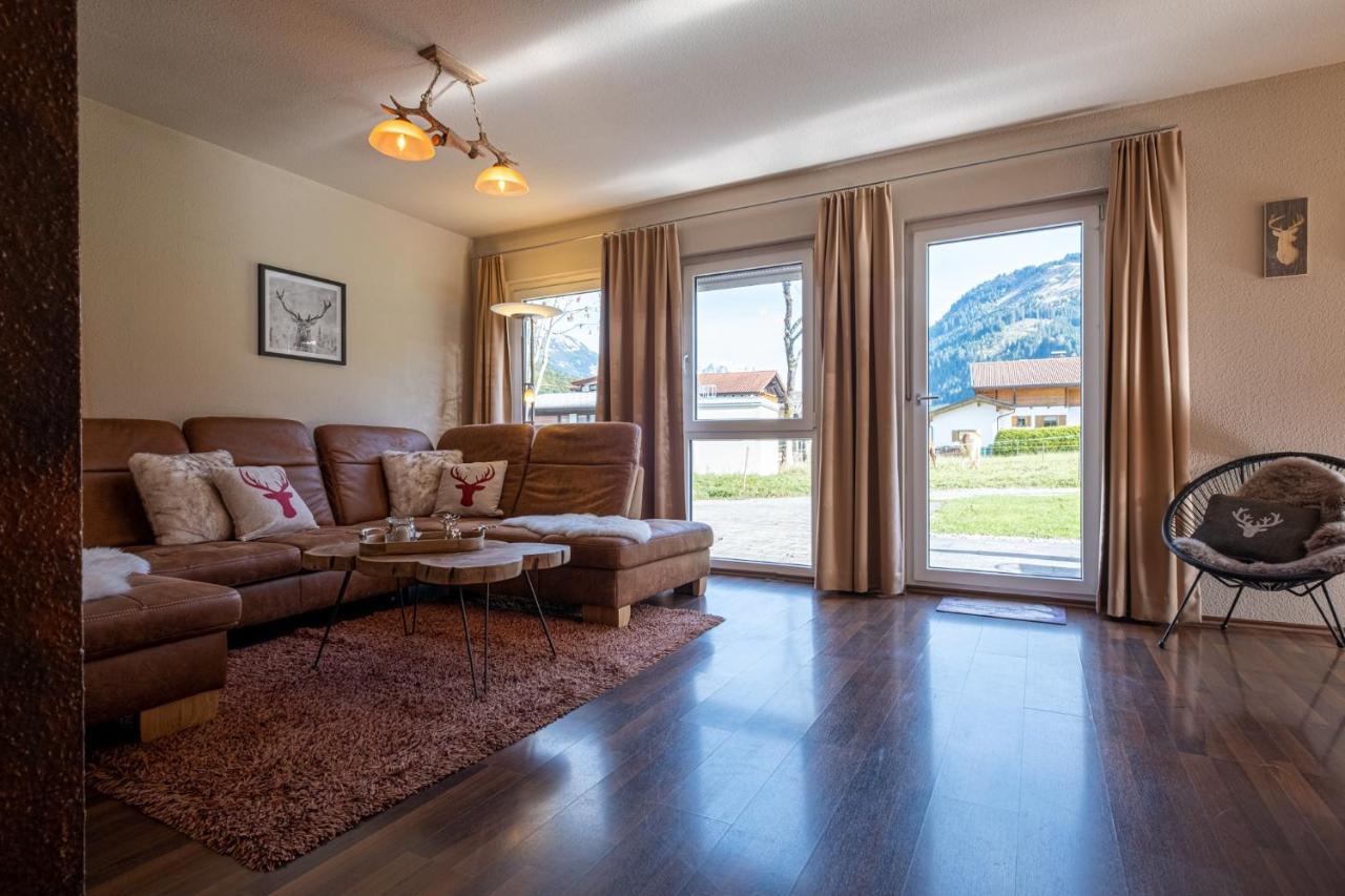 Alprocks Alvaresort Bichlbach Bagian luar foto