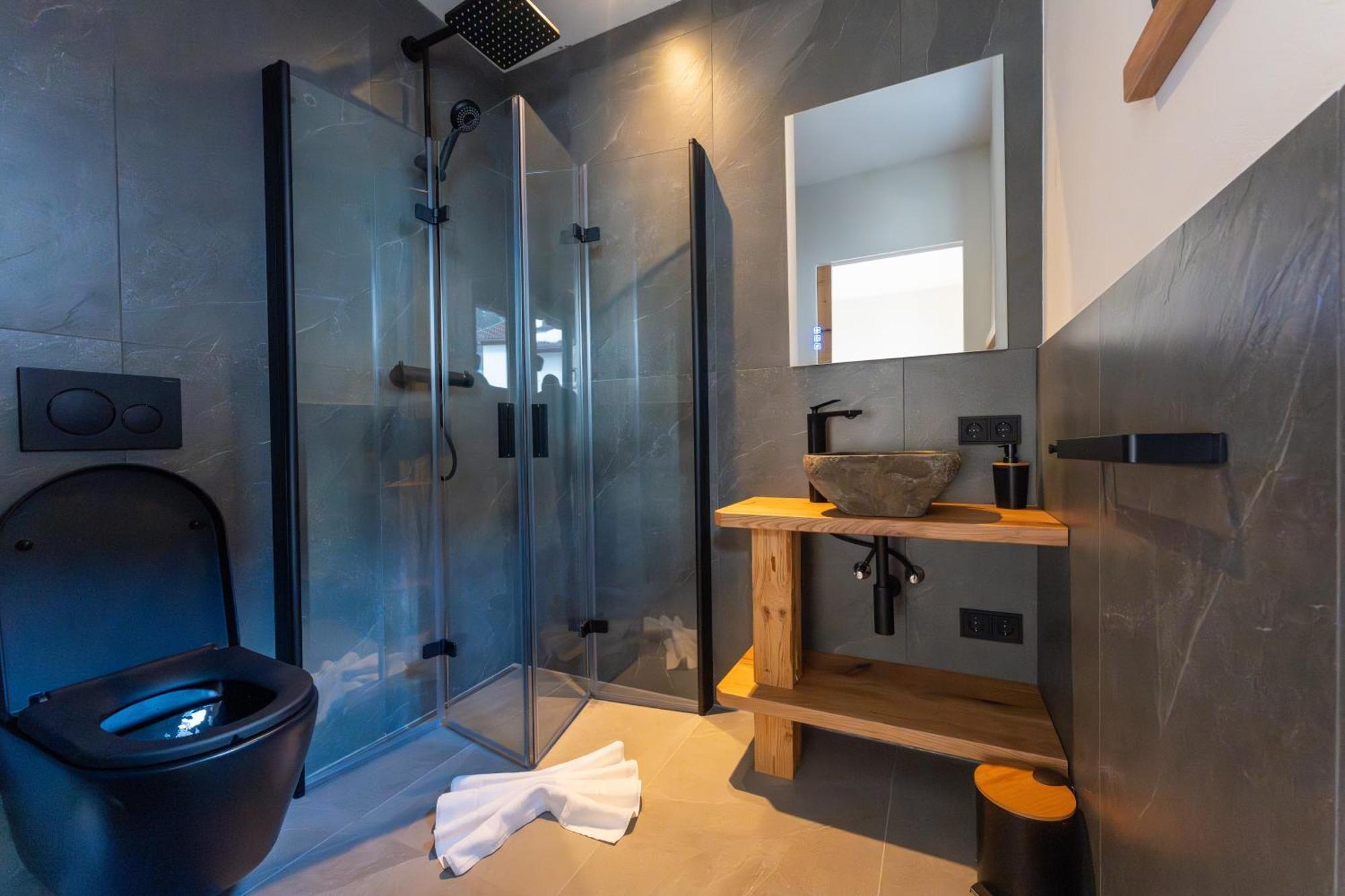 Alprocks Alvaresort Bichlbach Bagian luar foto