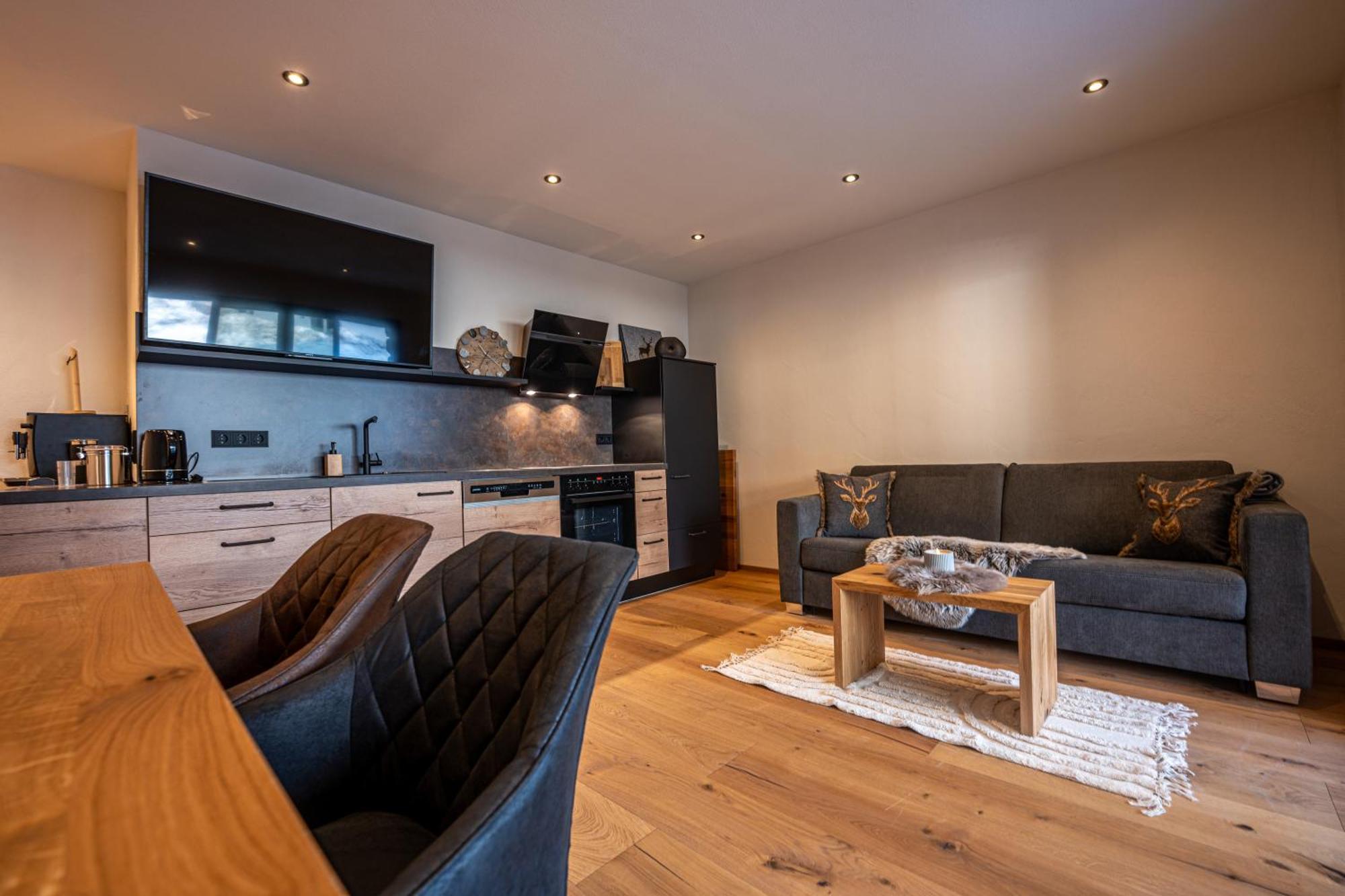 Alprocks Alvaresort Bichlbach Bagian luar foto