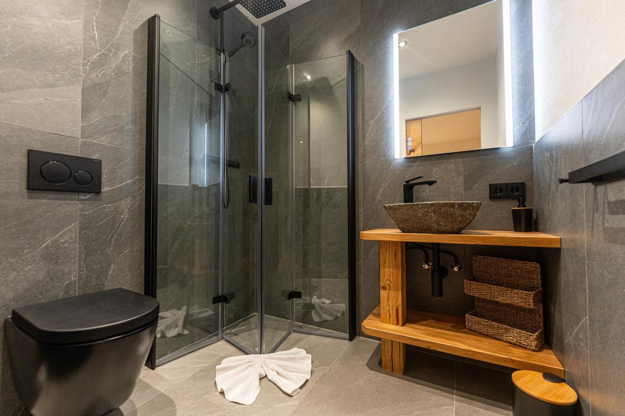 Alprocks Alvaresort Bichlbach Bagian luar foto