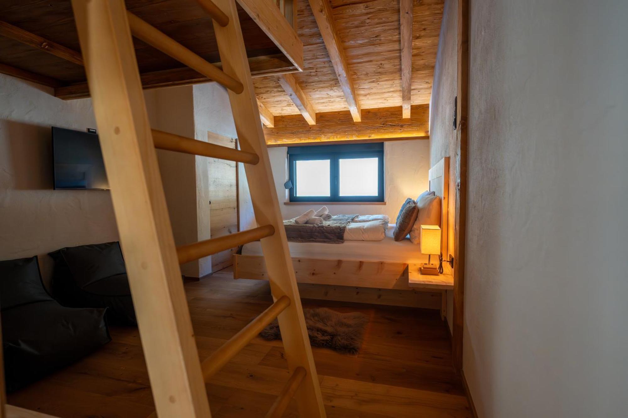 Alprocks Alvaresort Bichlbach Bagian luar foto