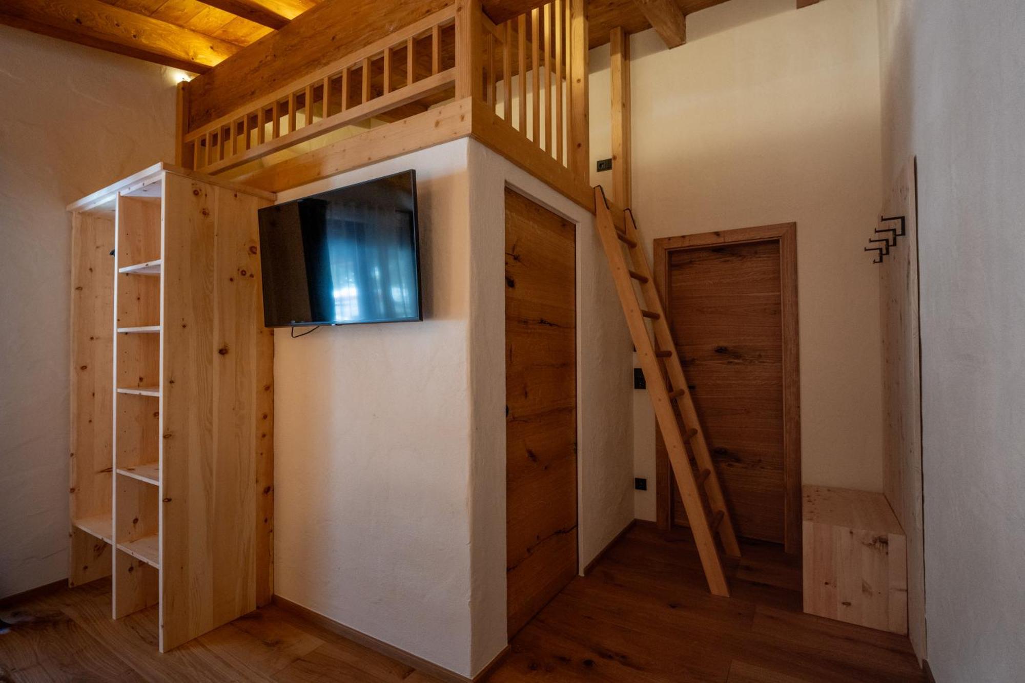 Alprocks Alvaresort Bichlbach Bagian luar foto