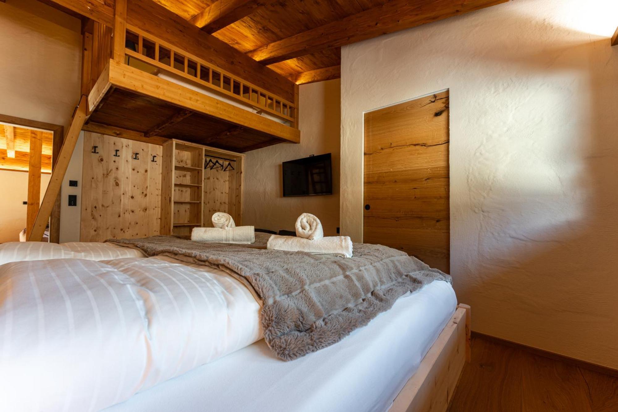 Alprocks Alvaresort Bichlbach Bagian luar foto