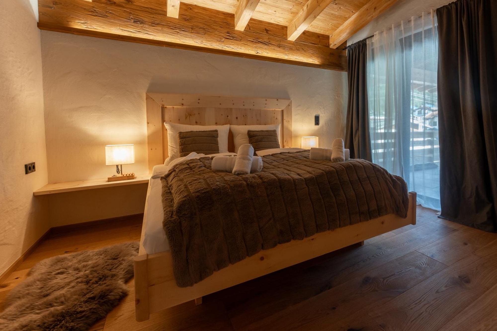 Alprocks Alvaresort Bichlbach Bagian luar foto